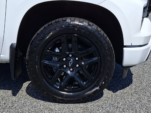 Used 2023 Chevrolet Silverado 1500 Custom w/ LPO, Dark Essentials Package AWD/4WD image 8