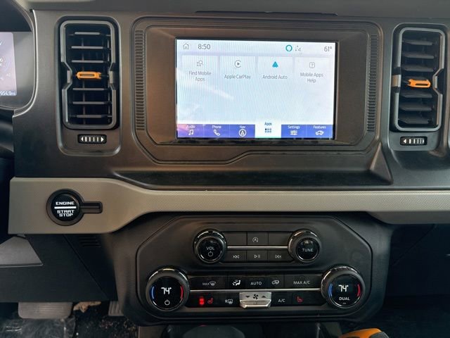 Used 2023 Ford Bronco Badlands w/ Sasquatch Package image 12