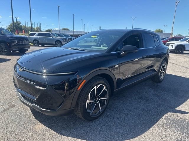 New 2026 Chevrolet Equinox EV LT image 7