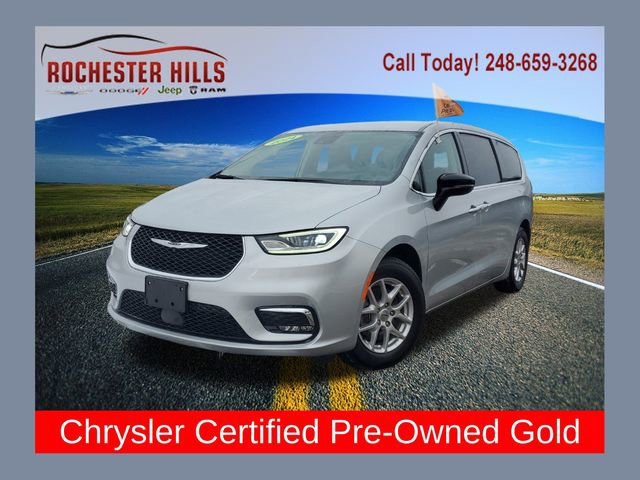 Used 2024 Chrysler Pacifica Touring-L FWD image 1
