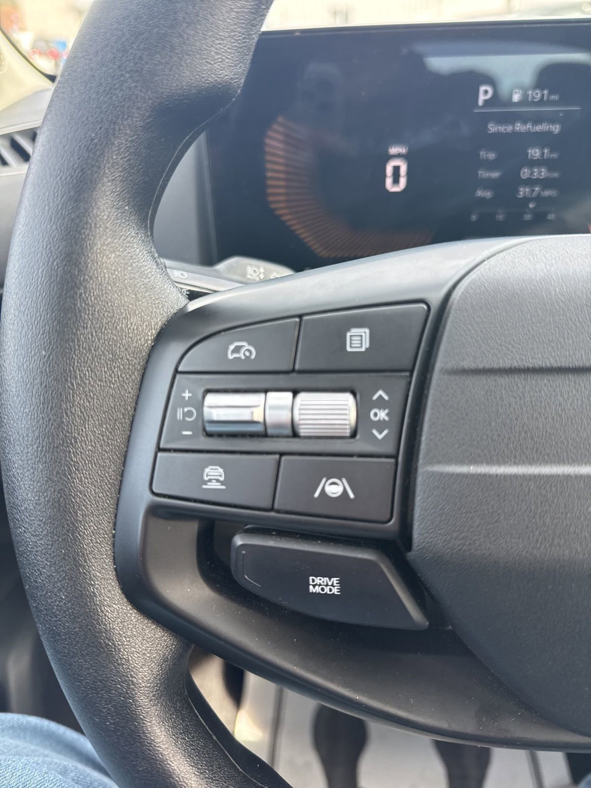 Used 2025 Kia K4 LXS image 12