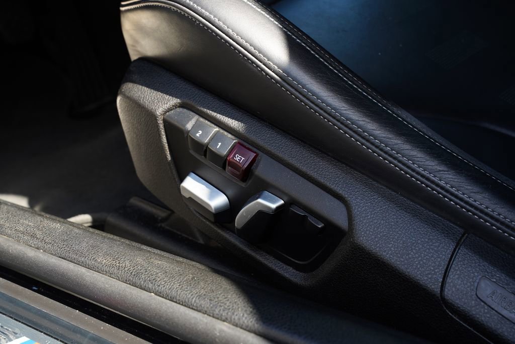 Used 2019 BMW M4 CS w/ Executive Package image 7