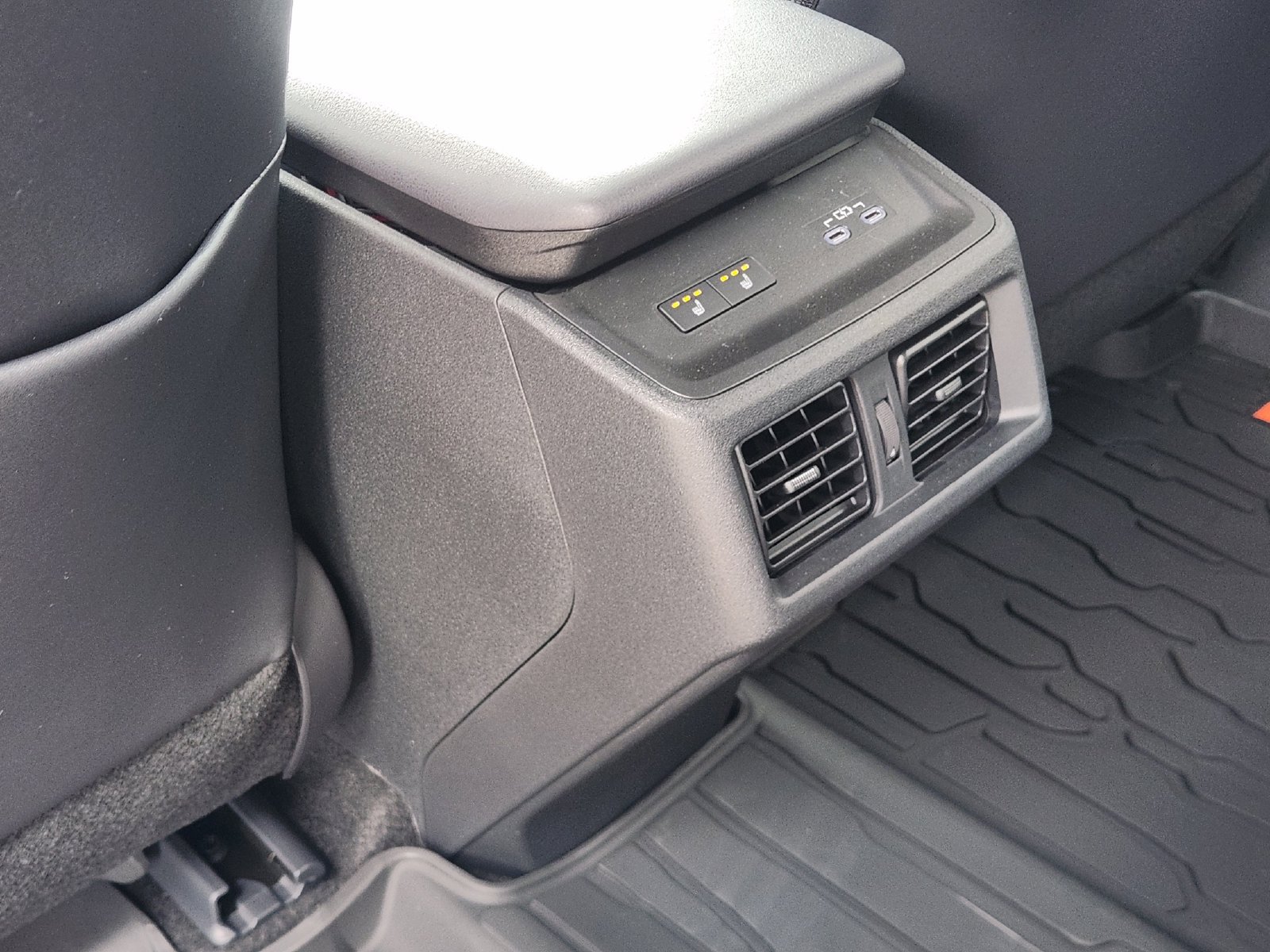 New 2026 Toyota bZ Woodland AWD/4WD image 27