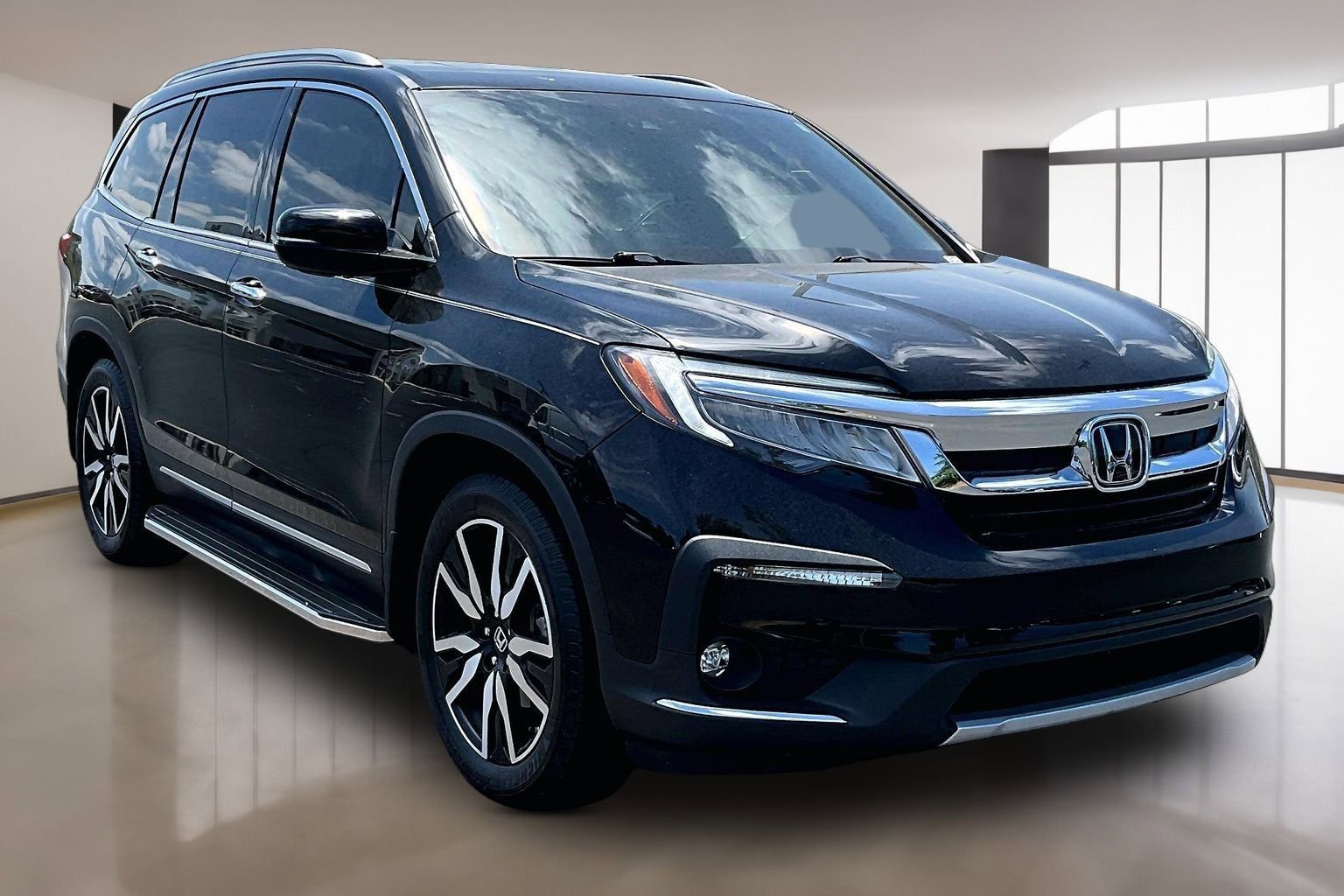Used 2021 Honda Pilot Elite image 1