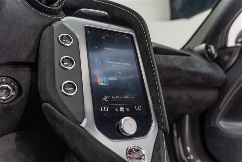 Used 2024 McLaren 750S Spider RWD image 81