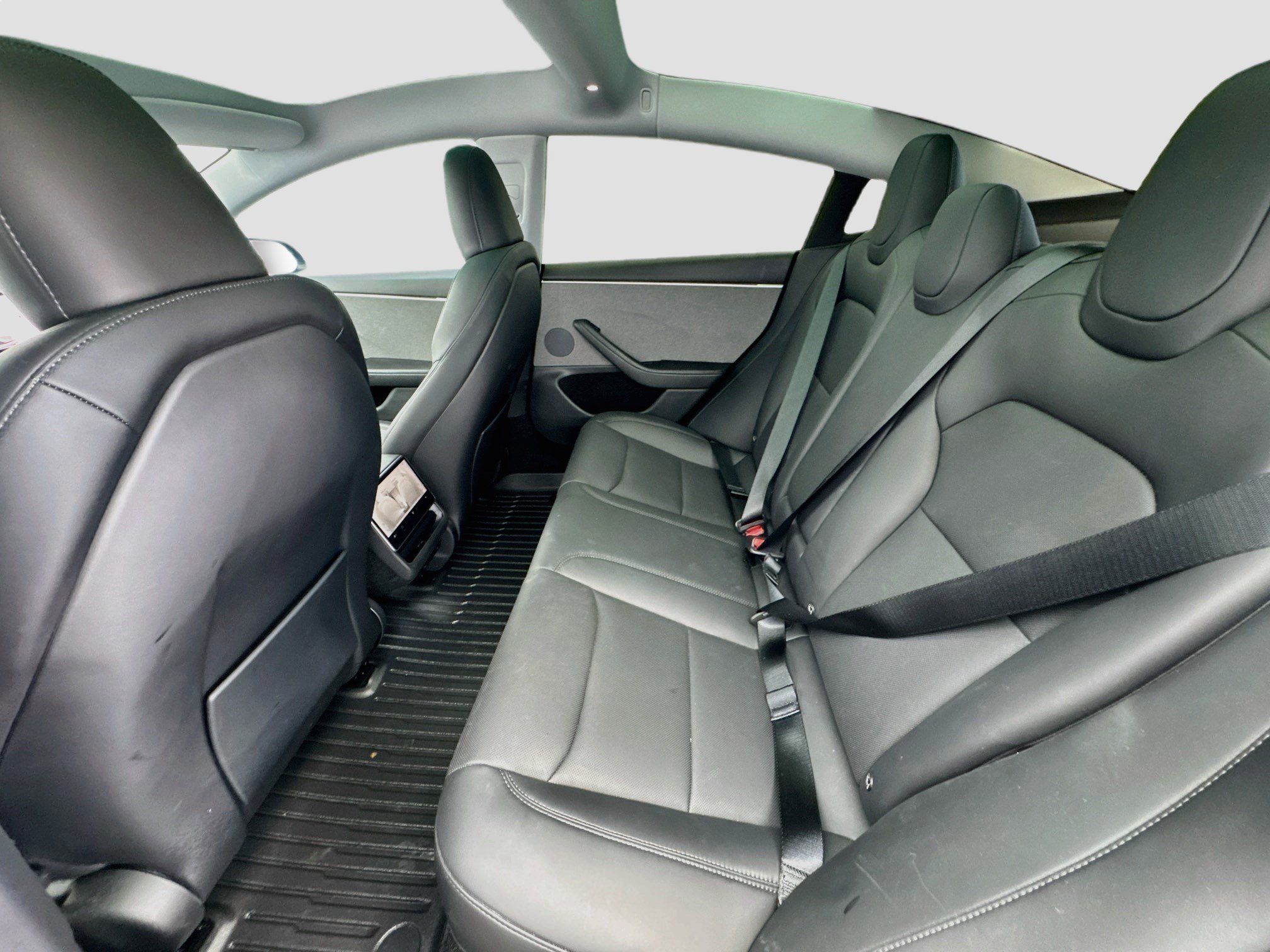 Used 2025 Tesla Model 3 Long Range RWD image 16