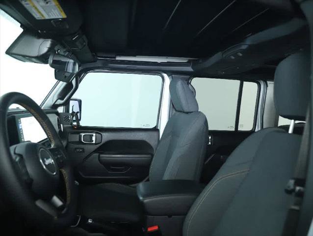 Certified 2024 Jeep Wrangler Willys image 18