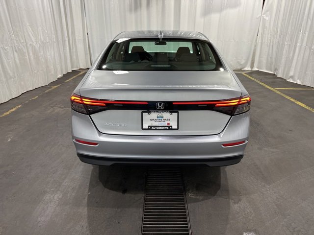 New 2025 Honda Accord LX image 4