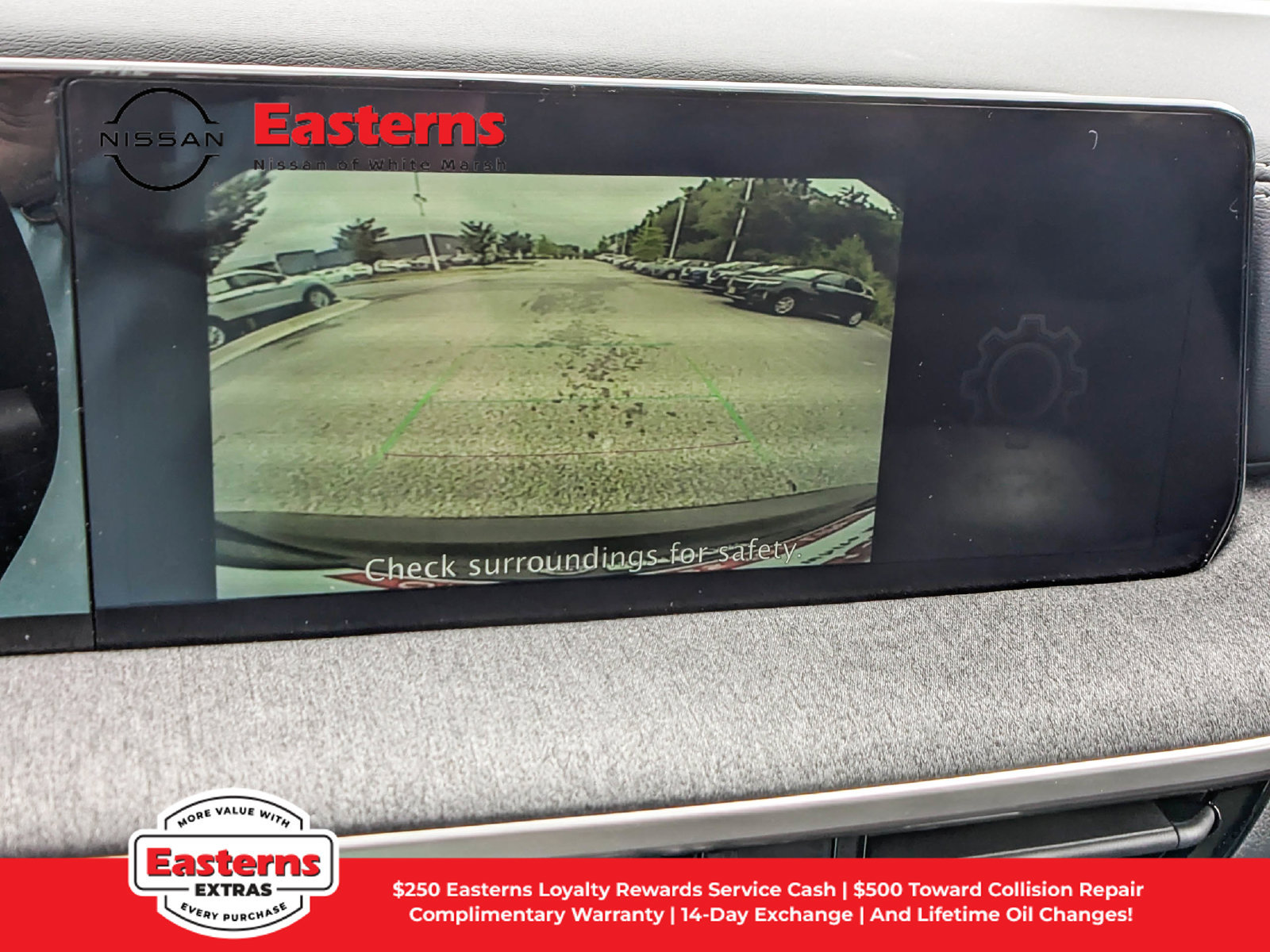 Used 2025 Nissan Kicks SV AWD/4WD image 20