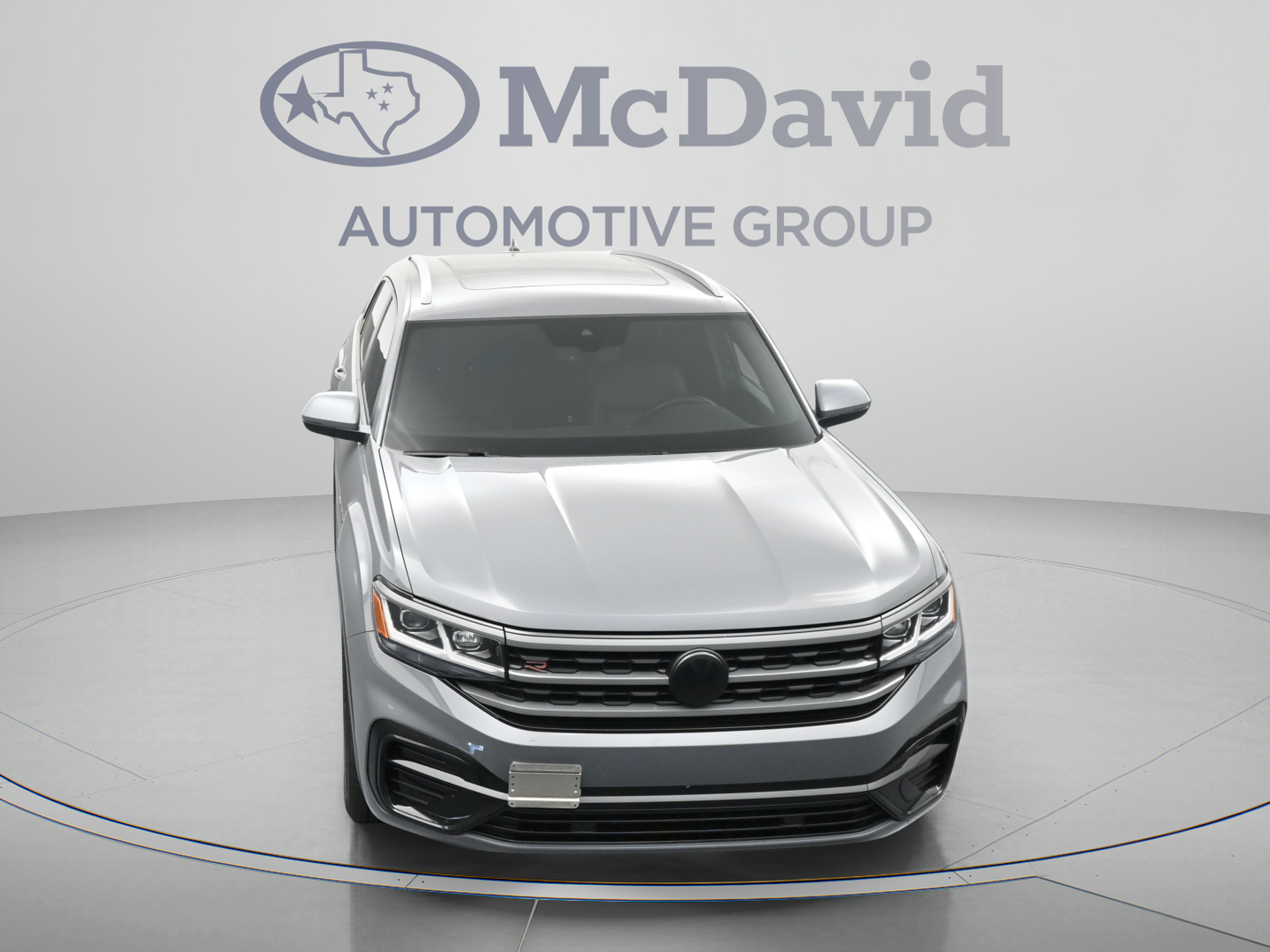 Used 2020 Volkswagen Atlas Cross Sport SEL R-Line FWD image 34