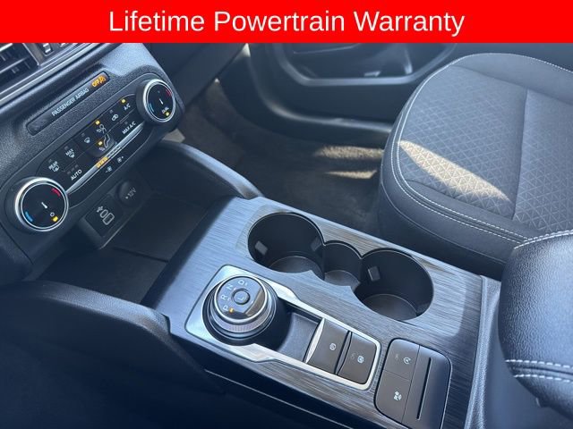Used 2025 Ford Escape Active AWD/4WD image 15