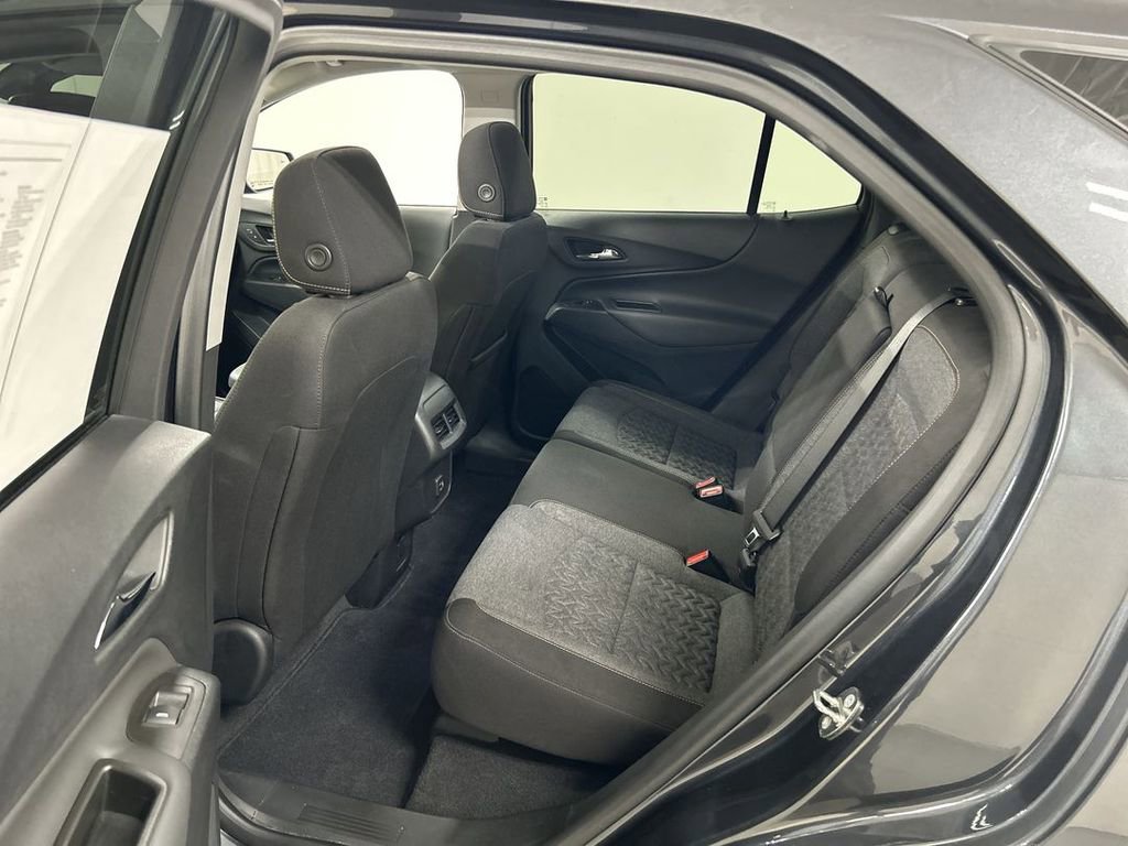Used 2023 Chevrolet Equinox LT image 20