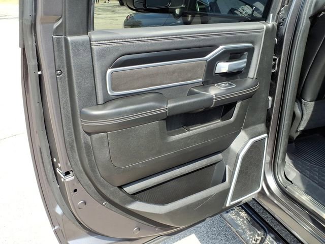 Used 2022 RAM 2500 Laramie w/ Night Edition image 18