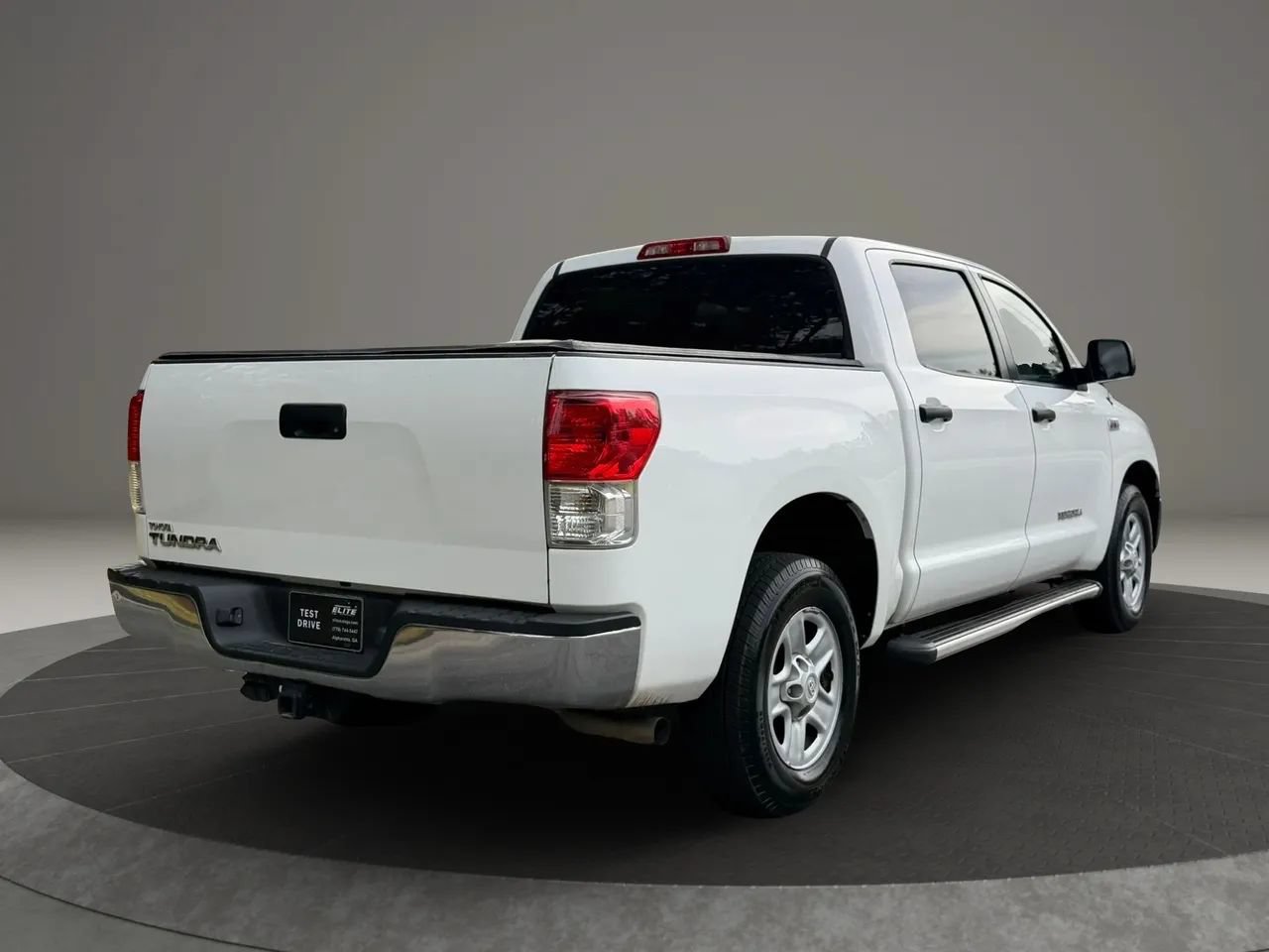 Used 2011 Toyota Tundra 2WD CrewMax w/ Tow Pkg image 4