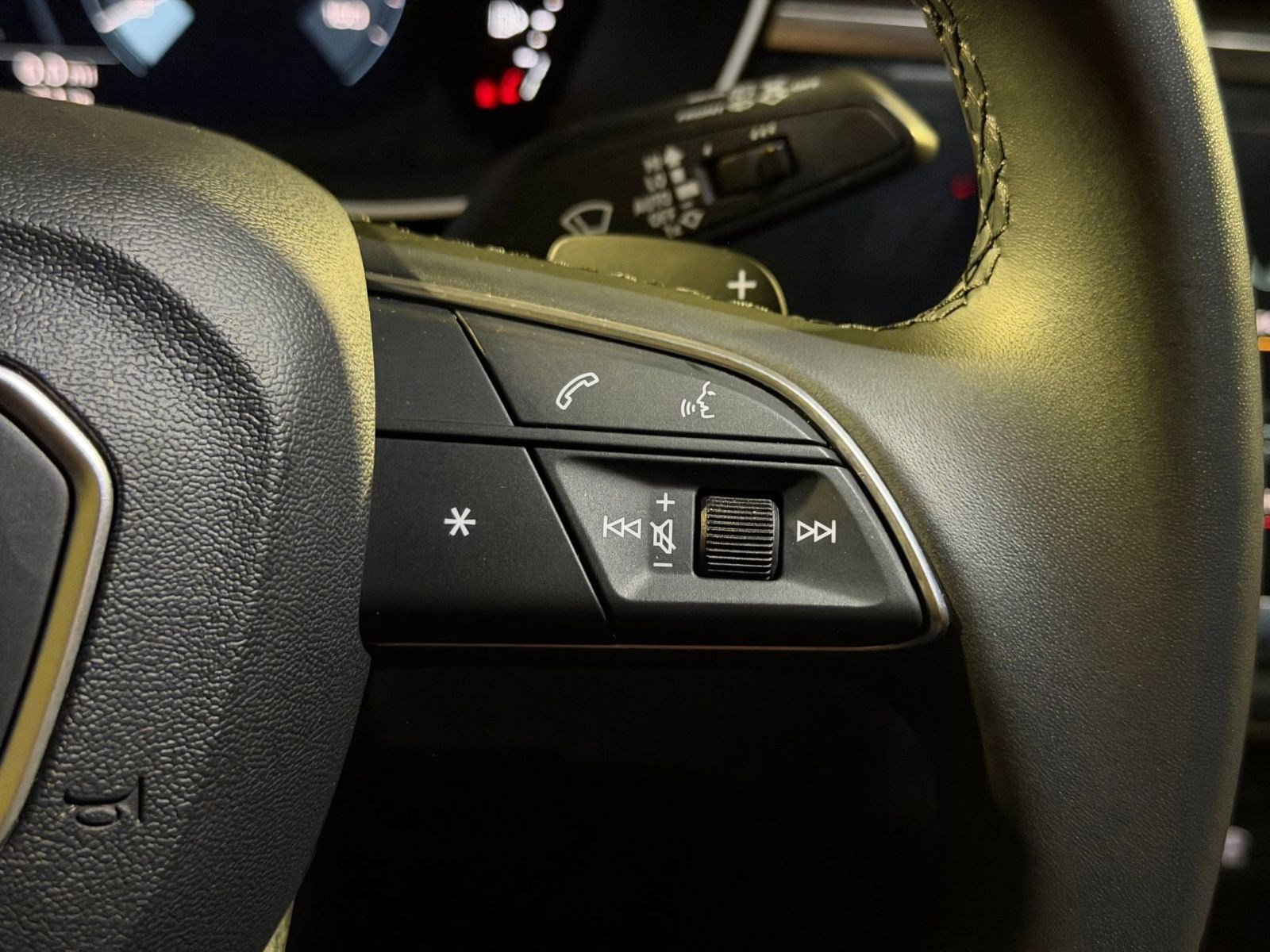 Certified 2023 Audi Q3 2.0T Premium w/ Black Optic Sport Package AWD/4WD image 29