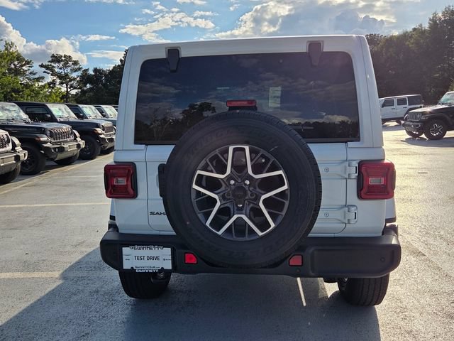 New 2026 Jeep Wrangler Unlimited Sahara AWD/4WD image 7