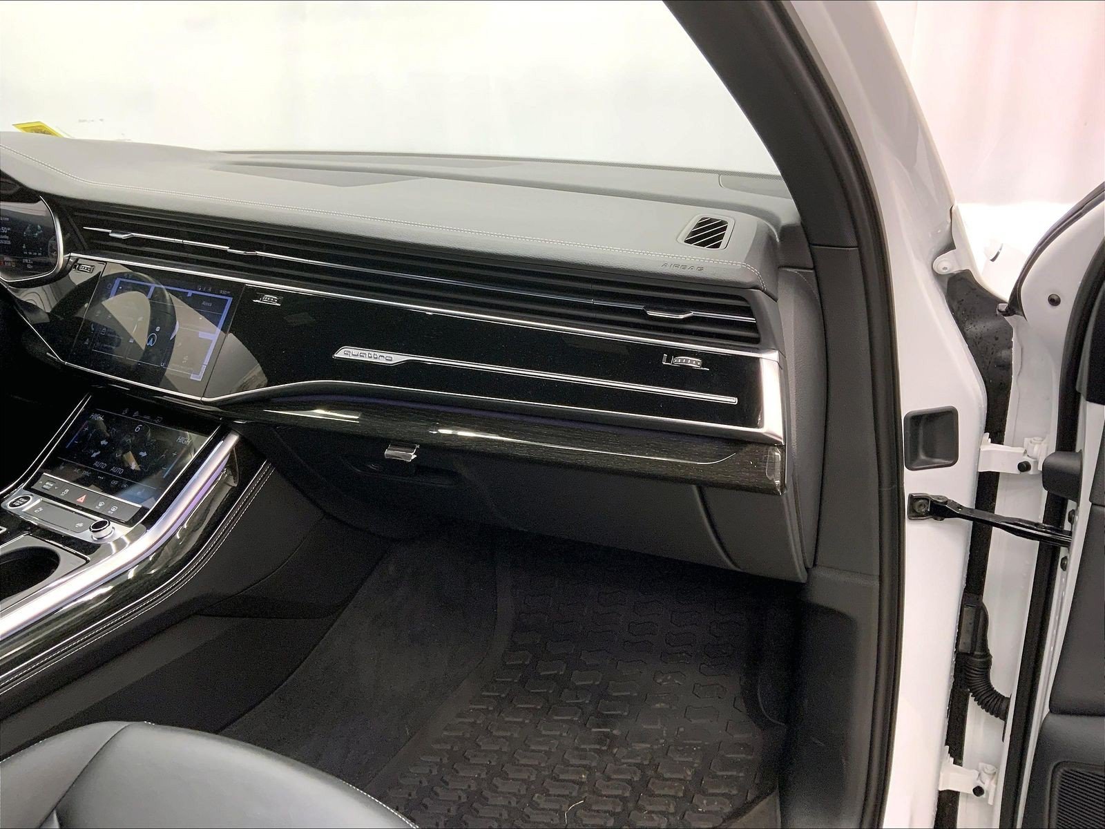 Certified 2025 Audi Q7 3.0T Premium Plus w/ Premium Plus Package AWD/4WD image 15