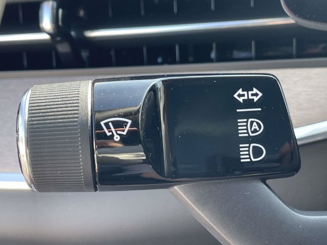 New 2026 Volvo EX90 Plus AWD/4WD image 37