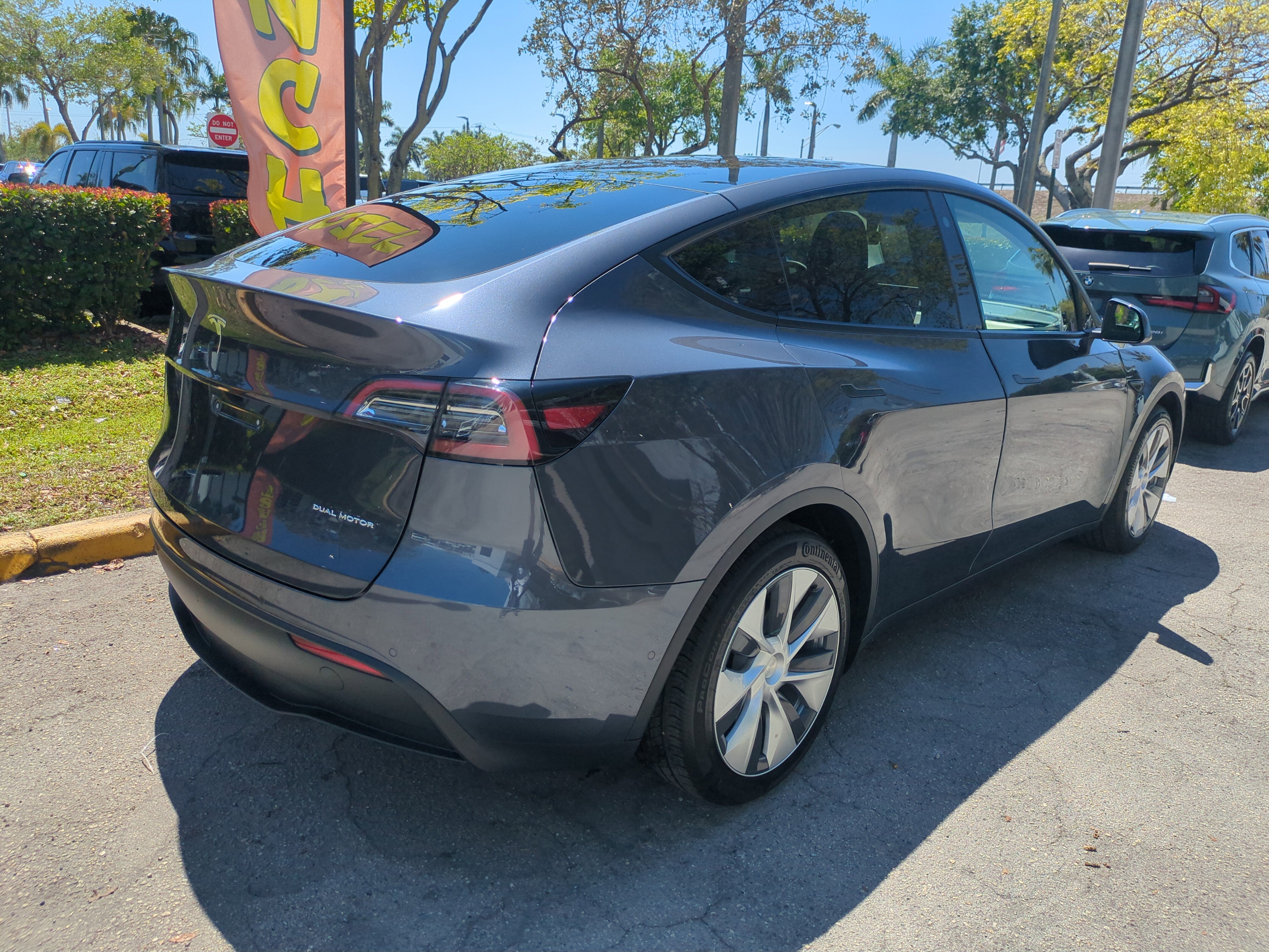 Used 2021 Tesla Model Y Long Range image 5