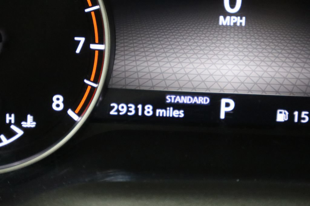 Used 2024 Nissan Rogue SV FWD image 39