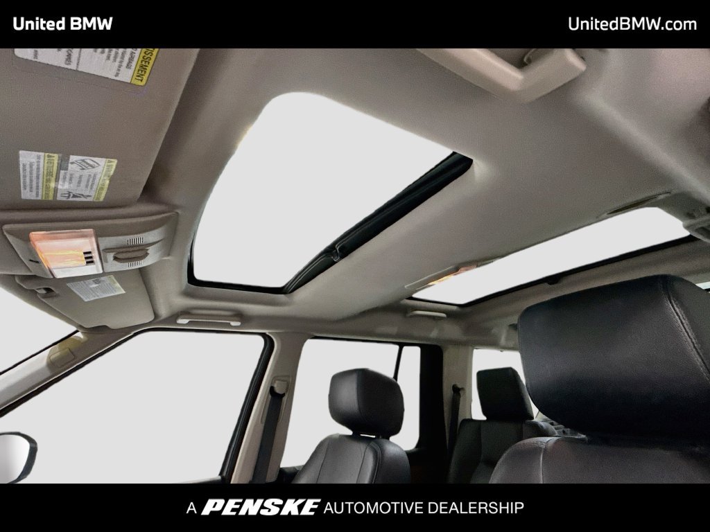Used 2015 Land Rover LR4 HSE AWD/4WD image 19