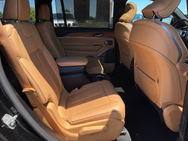 Used 2021 Jeep Grand Cherokee L Summit AWD/4WD image 35