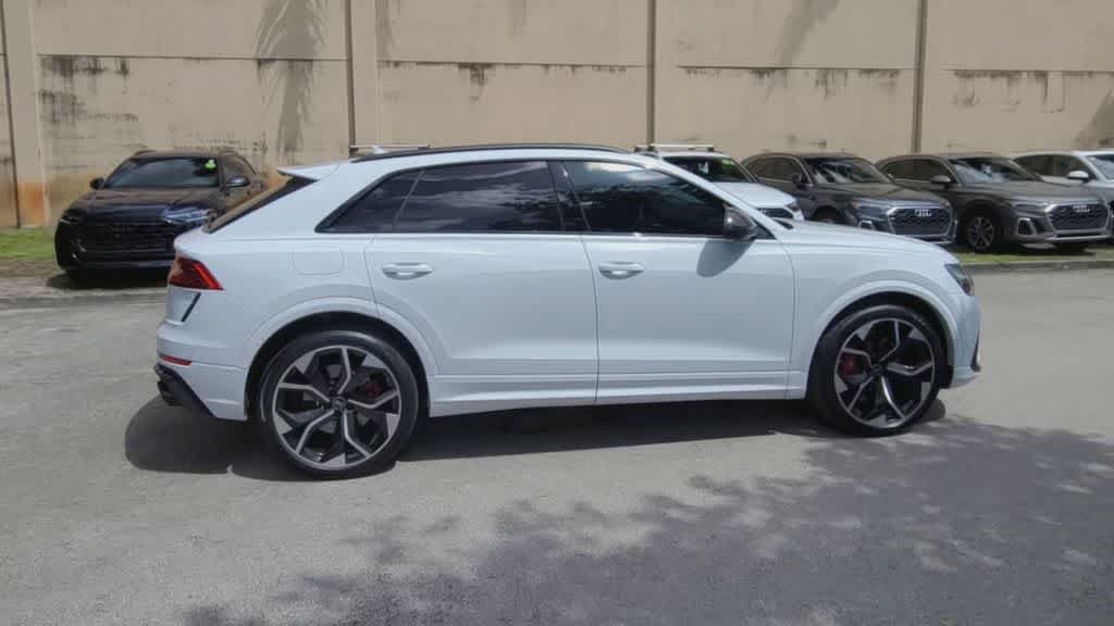 Certified 2024 Audi RS Q8 AWD/4WD image 9
