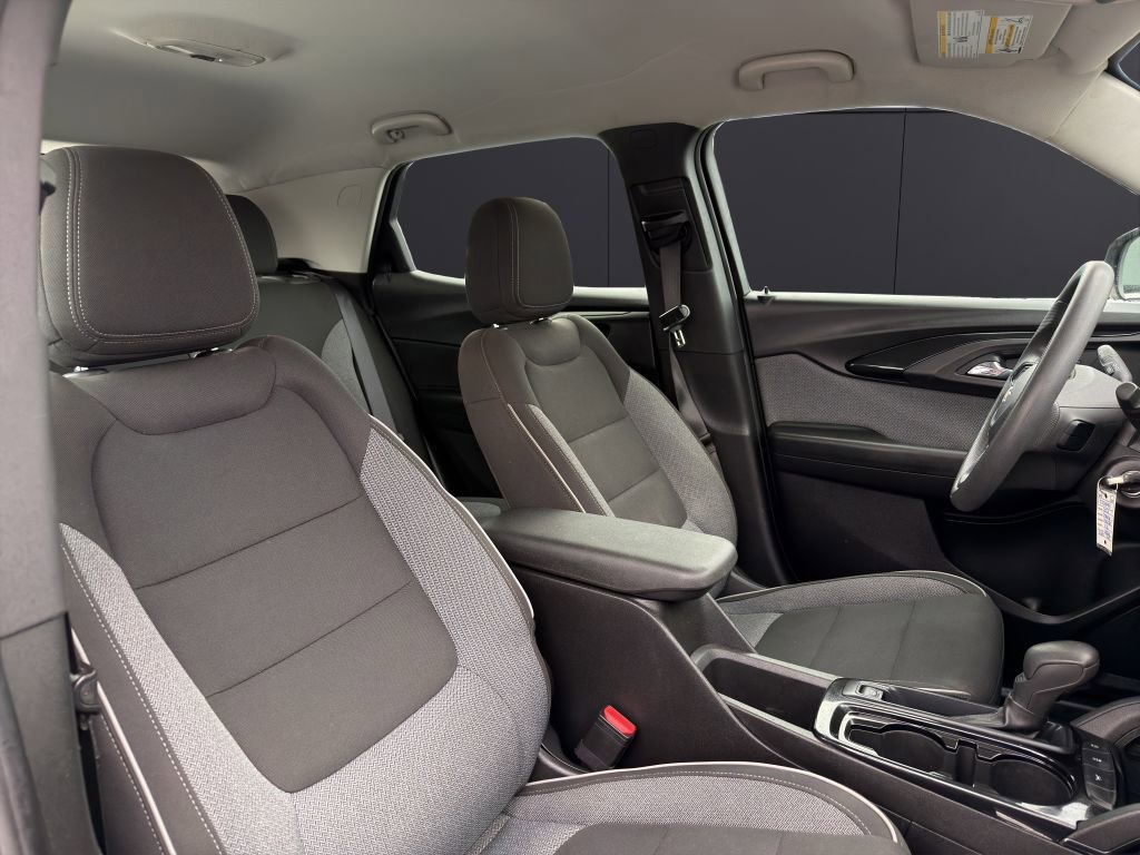 Used 2021 Chevrolet TrailBlazer LS image 14