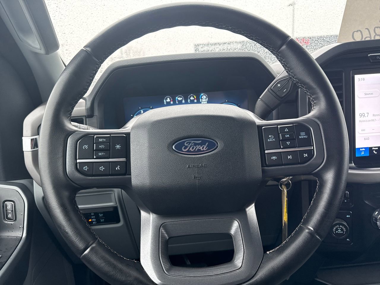 Used 2024 Ford F150 XLT w/ Tow/Haul Package image 17