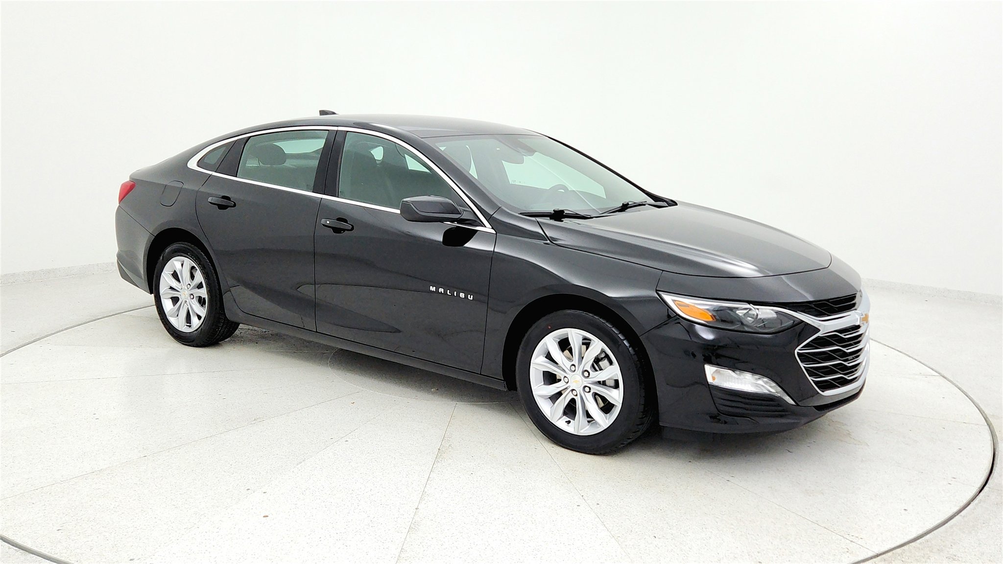Used 2025 Chevrolet Malibu LT image 6