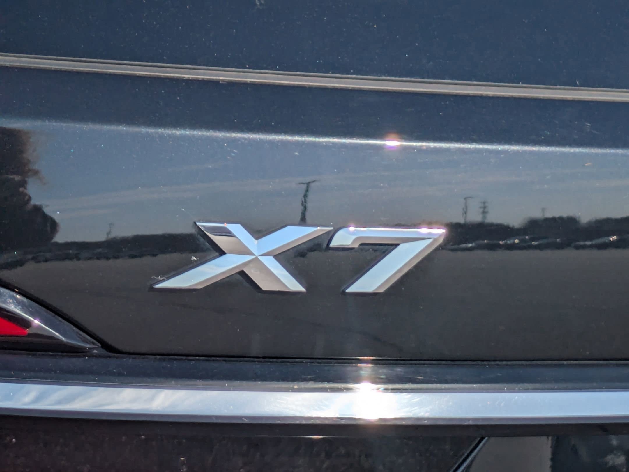 Used 2024 BMW X7 xDrive40i w/ M Sport Package image 32