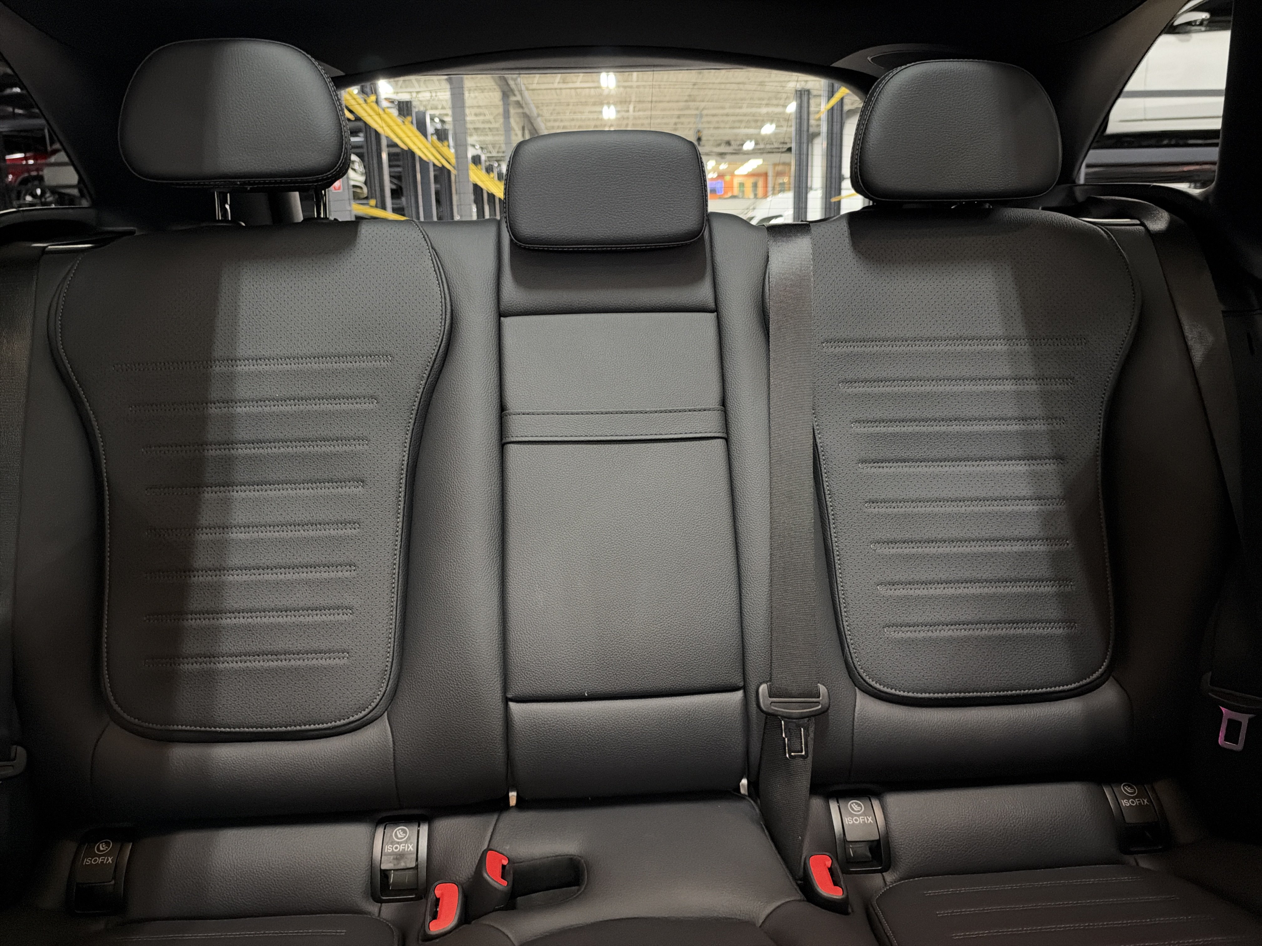 Certified 2025 Mercedes-Benz GLC 350e 4MATIC image 28