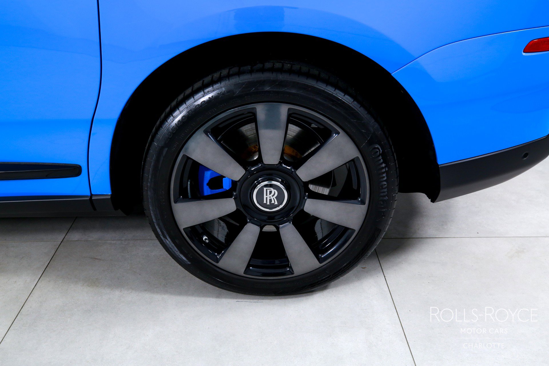 Used 2023 Rolls-Royce Cullinan image 40