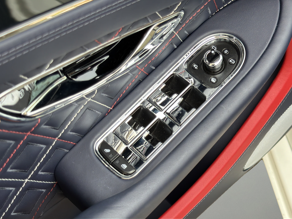 Used 2022 Bentley Continental GT AWD/4WD image 13