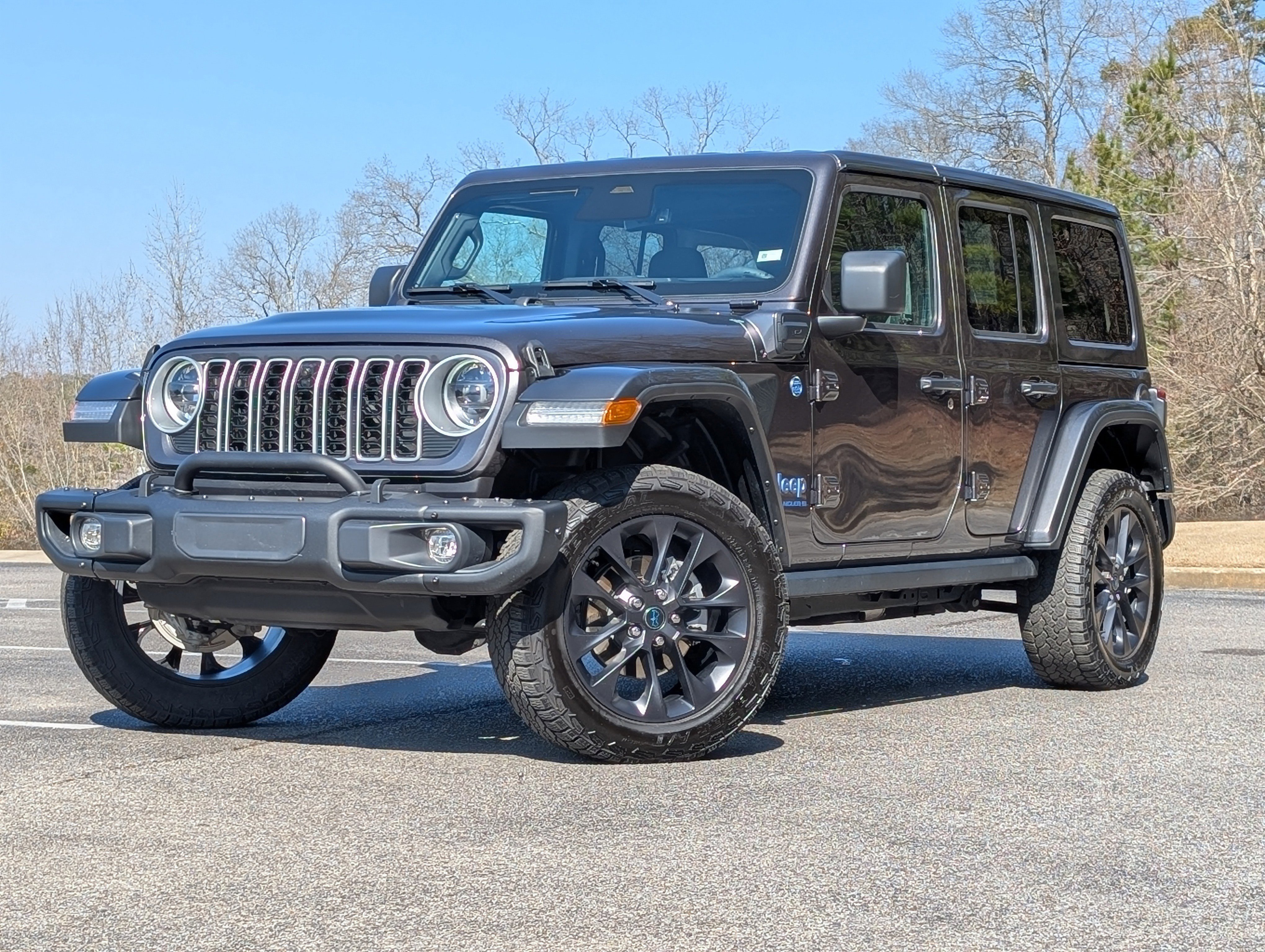 Used 2025 Jeep Wrangler Backcountry image 4