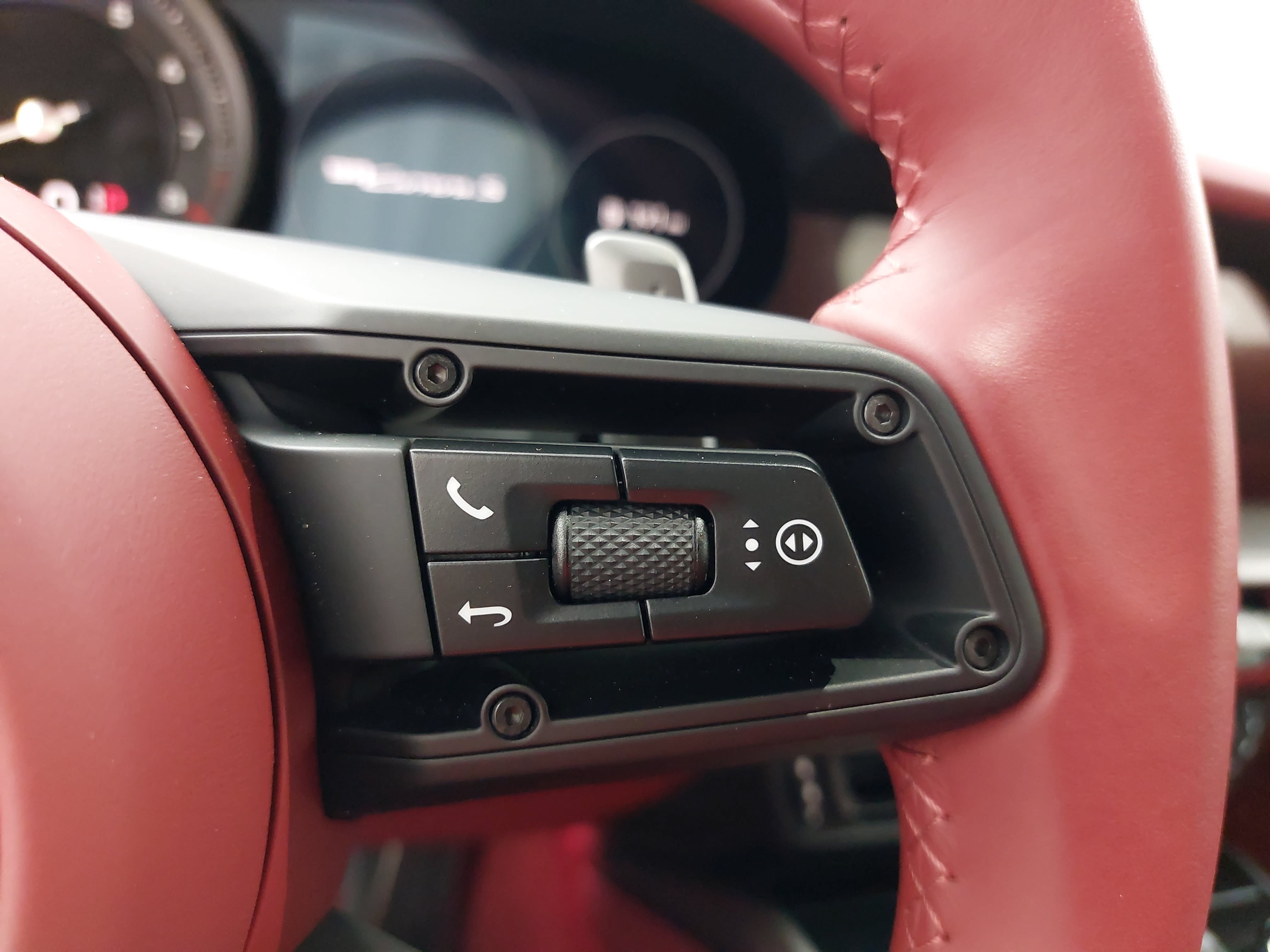 Certified 2024 Porsche 911 Carrera S RWD image 19