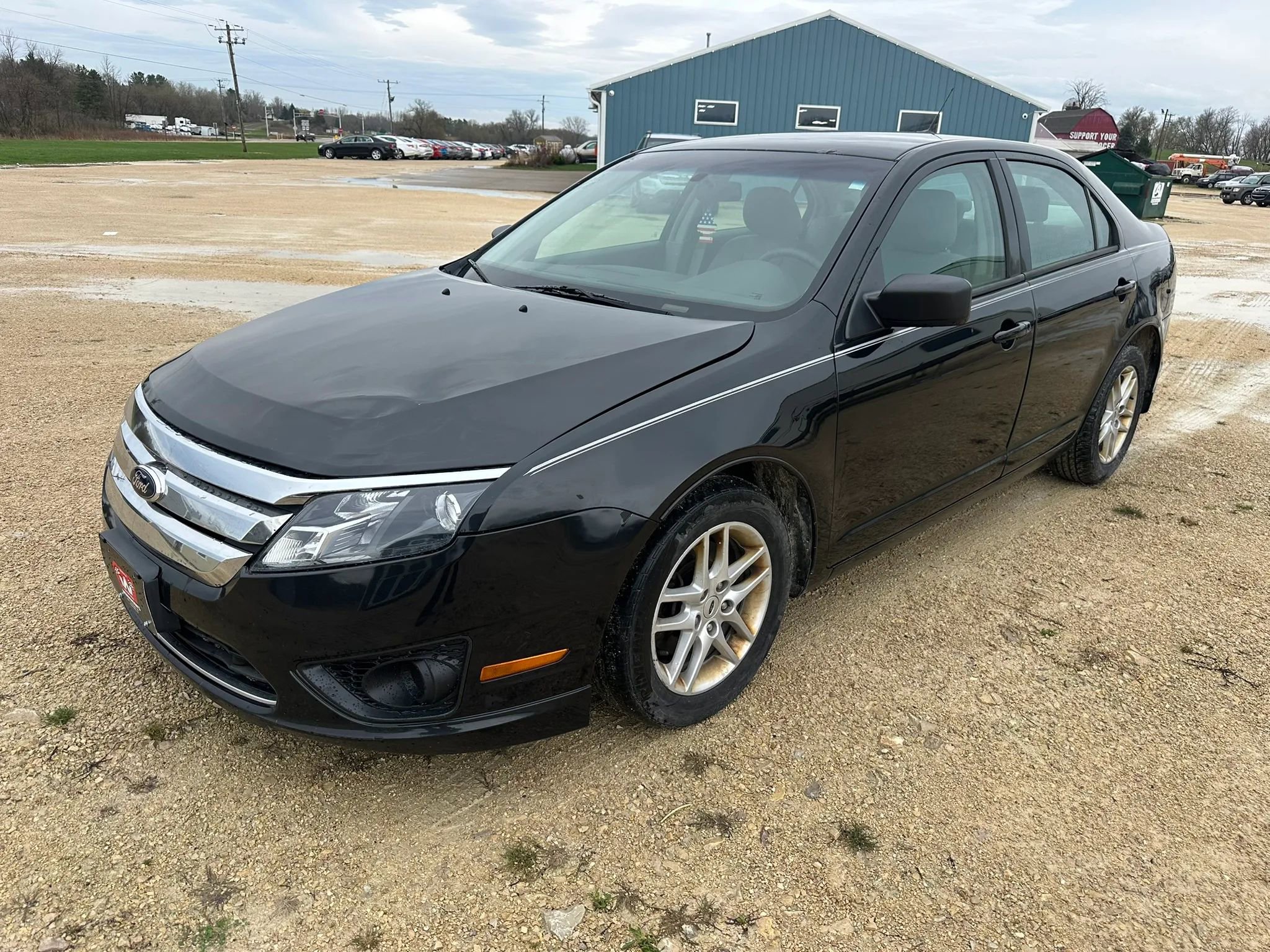 Used 2012 Ford Fusion S FWD image 2