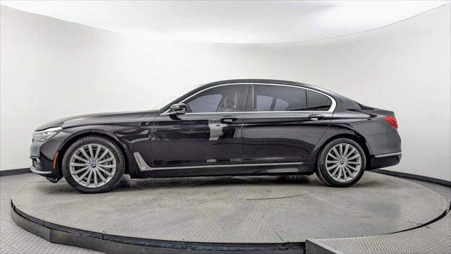 Used 2018 BMW 740i xDrive image 3