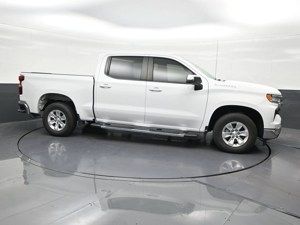 Used 2024 Chevrolet Silverado 1500 LT RWD image 7