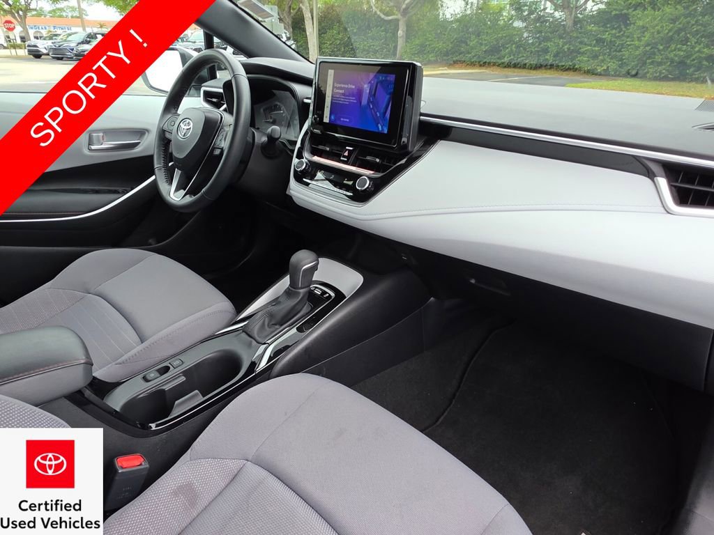 Certified 2025 Toyota Corolla SE w/ Convenience Package image 13