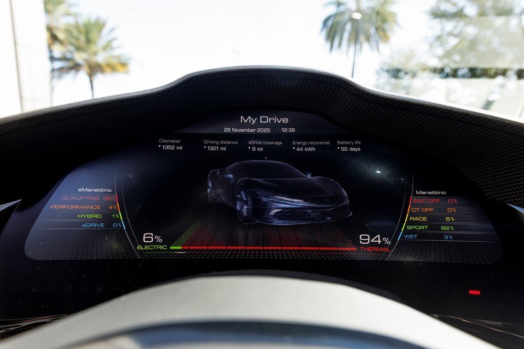 Used 2023 Ferrari SF90 Stradale image 33