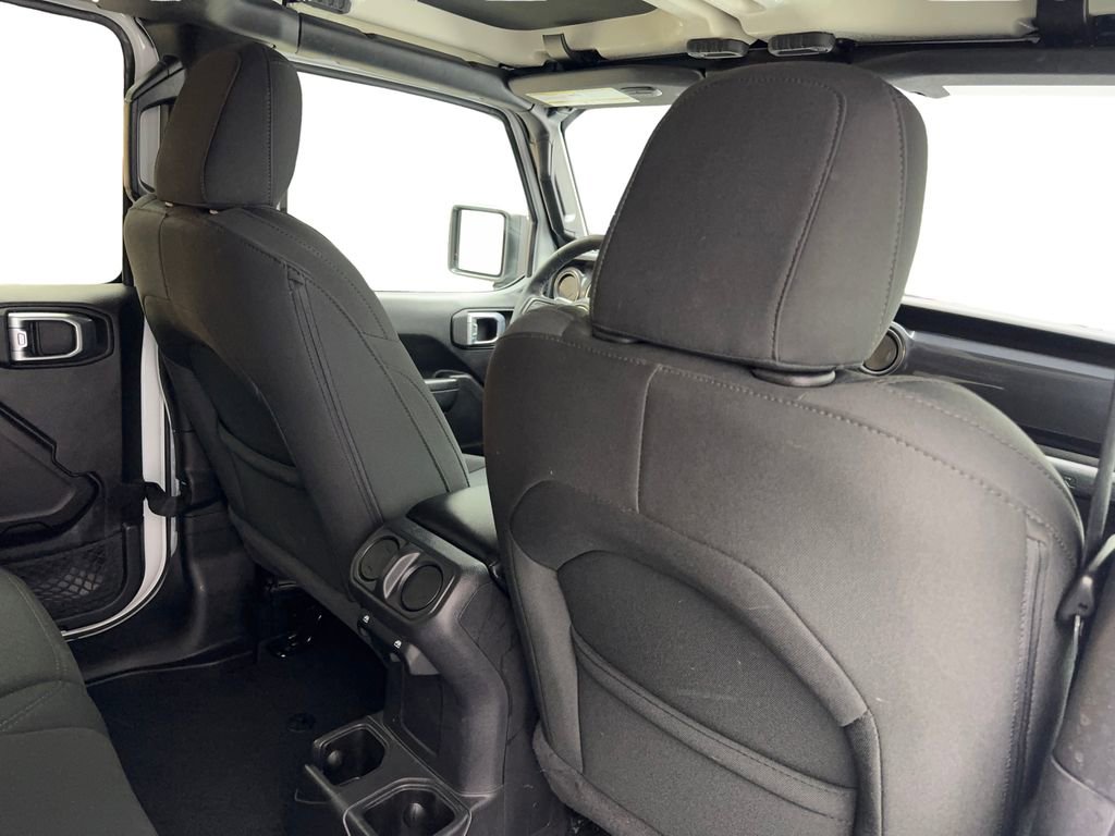Used 2022 Jeep Wrangler Unlimited Sport image 39