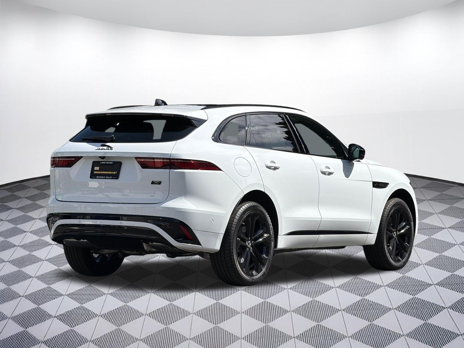 New 2026 Jaguar F-PACE R-Dynamic S AWD/4WD image 9