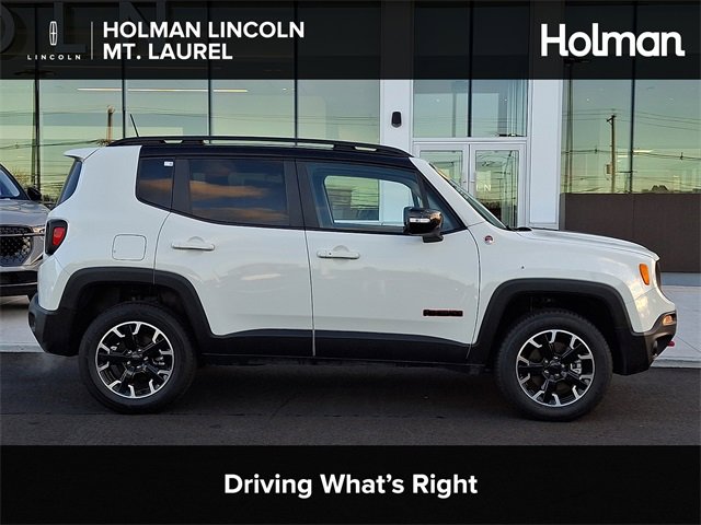 Used 2023 Jeep Renegade Trailhawk image 1