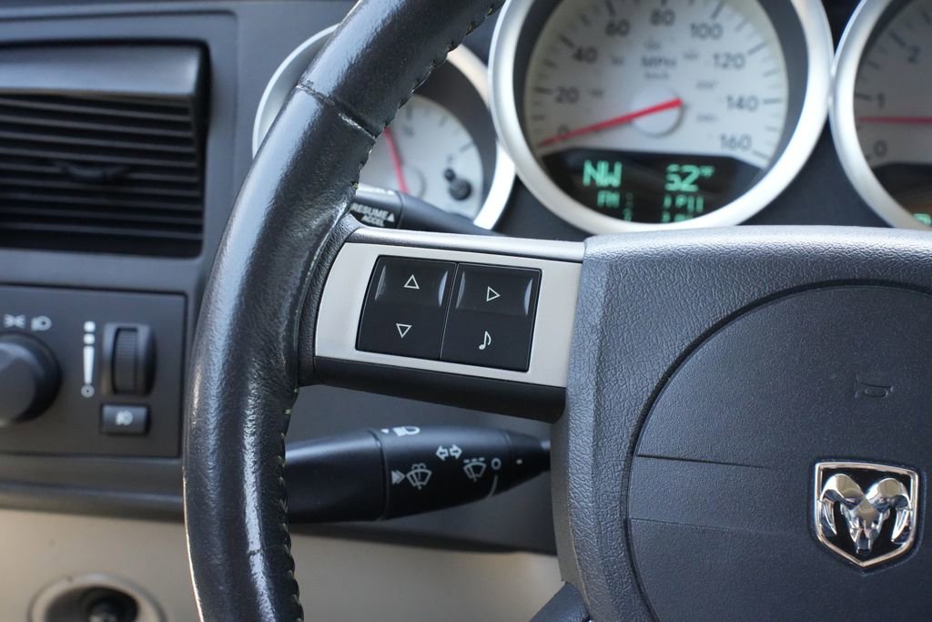 Used 2007 Dodge Charger R/T RWD image 7