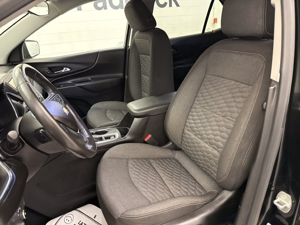 Used 2019 Chevrolet Equinox LT AWD/4WD image 12
