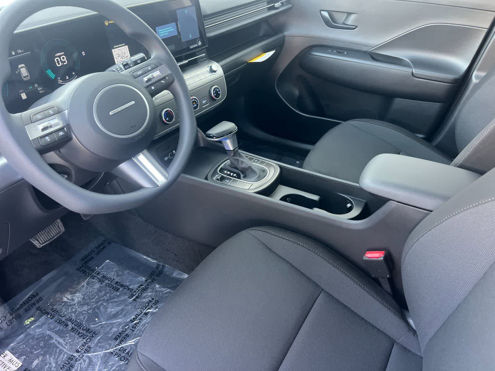New 2026 Hyundai Kona SE AWD/4WD image 11