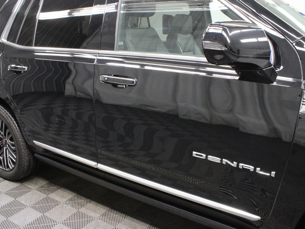 Used 2025 GMC Yukon Denali w/ Denali Reserve Package AWD/4WD image 41