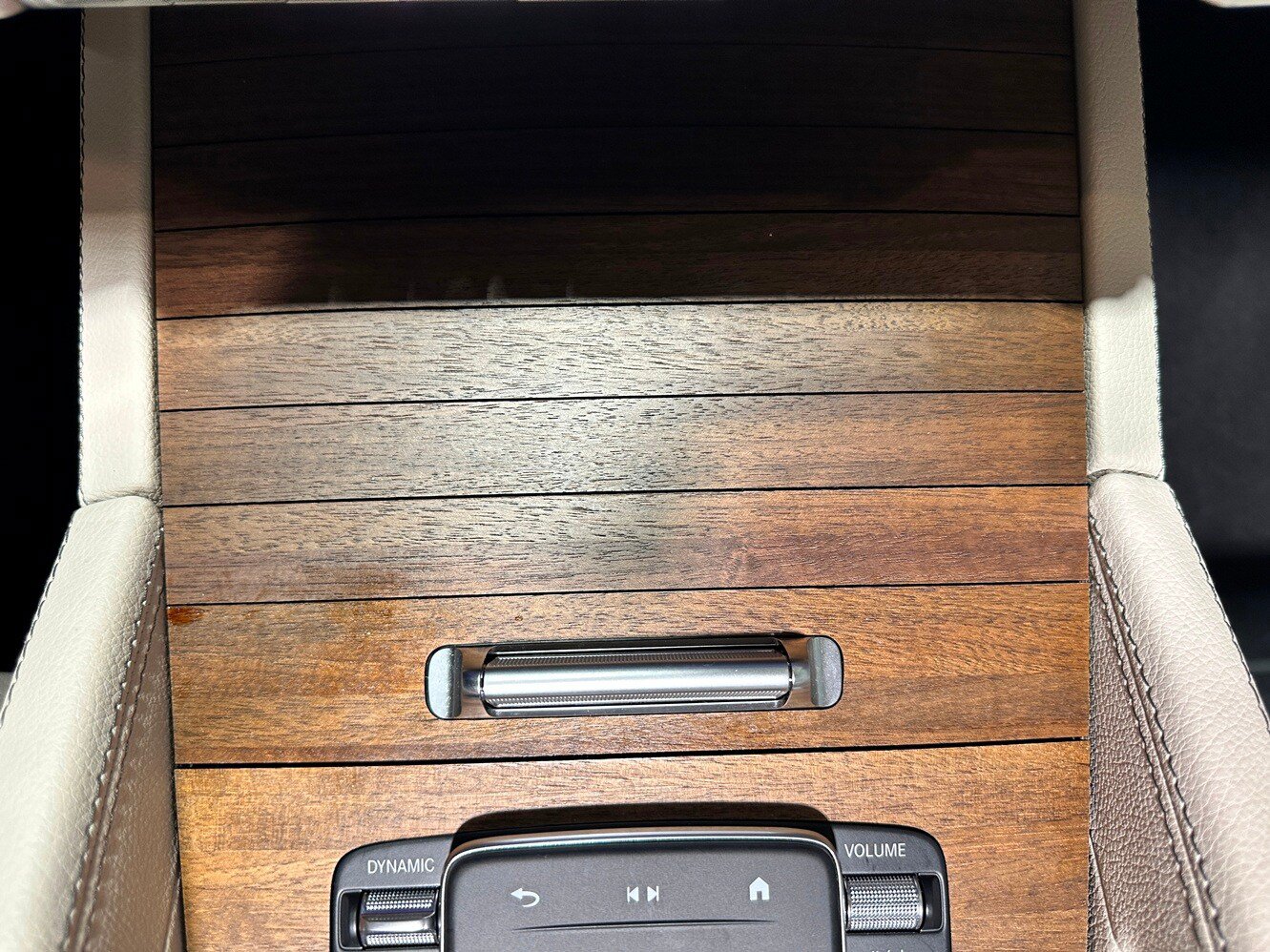 Certified 2024 Mercedes-Benz GLS 450 4MATIC image 28