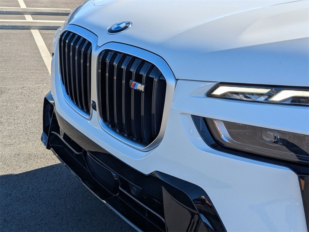 New 2026 BMW X7 M60i image 18